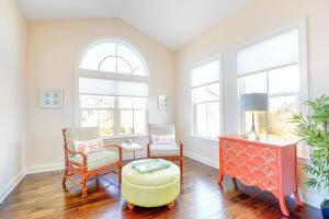 Bay Forest - 38770 Oyster Catcher