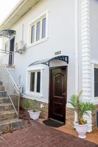 Glorylife Chalet - Odo Ona