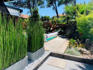 Villa classée 5 étoiles 200m de la plage piscine chauffée 5 vélos