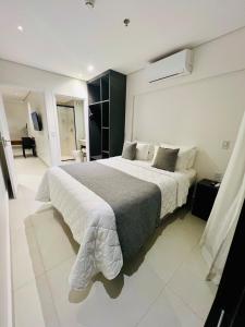 Porto Alto Resort - Vista Mar e Piscina 2 Quartos com Varanda ampla em L