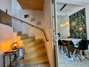 Maison de vacance familiale Tomlina, Neffies