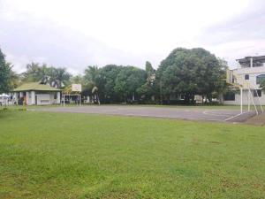 Hermosa Casa de Conjunto para Vacacionar!