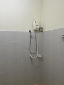 Outback Hostel & Community