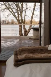 Tranquil Water Cabin - Crowland