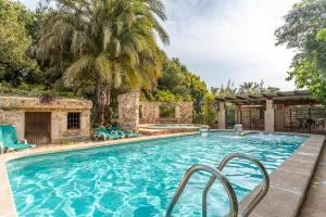 La Carrasca - Limón - 卡特拉尔