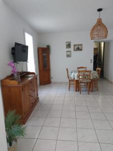 A laube des bains appartement T3, pmr, avec wifi,terrasse et parking