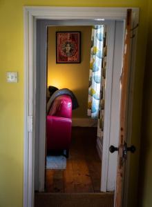 Wirksworth Townhouse - full of character