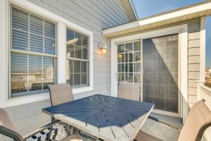 Half-Mi to Wildwood Boardwalk Family-Friendly Apt