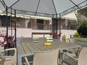 Ilia Sea Side Studios - 伊利雅