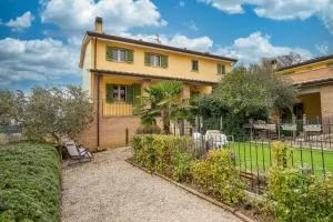 GuestHost - La terrazza sull'Umbria - Lidarno