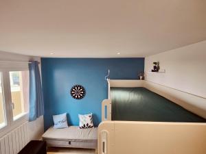 Appartement F4 avec jardin à deux pas de la mer