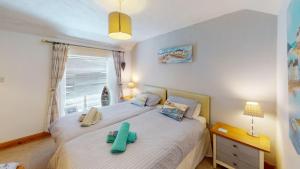 Hayle Saffron Cottage 2 Bedrooms