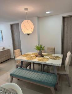 Hermoso apartamento moderno con vista al mar