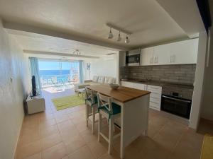 studio with sea view