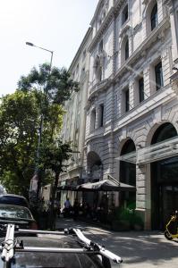 Blue Luxury Apartment