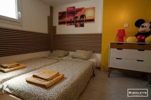 Villas Villa T4bis climatisee avec piscine privee et WIFI : photos des chambres