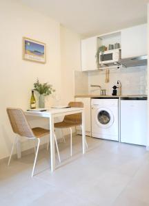 Appartements Studio renove, 5mn plage, terrasse, clim, velos : photos des chambres