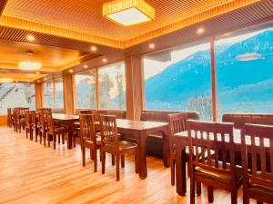 Naina Spring Resort, Manali - away from city hustle