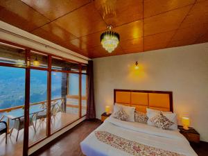 Naina Spring Resort, Manali - away from city hustle