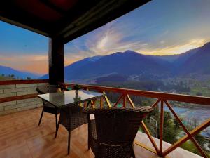 Naina Spring Resort, Manali - away from city hustle