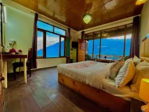 Naina Spring Resort, Manali - away from city hustle - Duff Dunbar