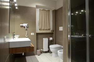 APPARTAMENTO LAVINIO - Spacious, bright, and thoroughly outfitted with modern amenities - just 150 m from the sea