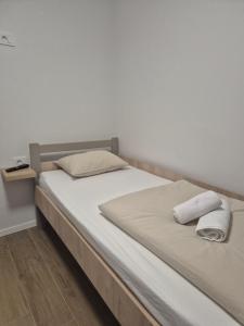 Lilliput - 2in1 little houses