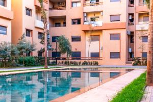 New Apartment in Guéliz, Pool, Balcony & Parking