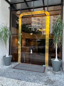 Leblon Inn Amazing Flat com Piscina, Sauna, Academia, Arrumação diária e Garagem