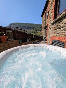 Cwmcarn Hotel & Bunkhouse