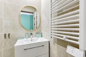 logement classé, entièrement neuf près du port