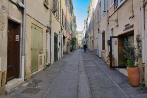 logement classé, entièrement neuf près du port