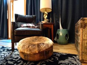 Diamond Hill Studio 09 with Wintergreen Advantage