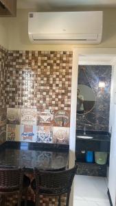 Flats próximo ao Shopping Singapura - pode descer com bebidas para o Park Aquático 711