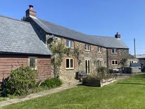 Varley Lodge - Barnstaple