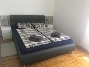 Olivia apartment, Zambratija