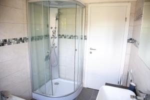 Olivia apartment, Zambratija