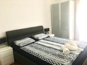 Olivia apartment, Zambratija