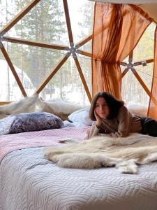 Private Jacuzzi Igloo bedroom in Aurora Lounge Hotel with shared sauna and pet friendly