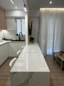 -Fully Renovated- A cozy and warm place at the beach of Gribovo