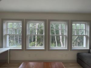 Blue HIll Apartment in the Woods