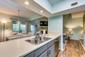 7 Mi to The Wharf Gem with Beach Access