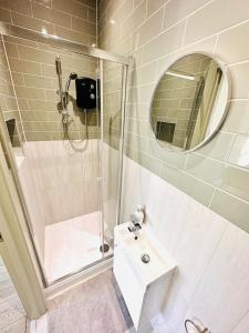 The Gray House - NO 76 - Boutique Stay Experience