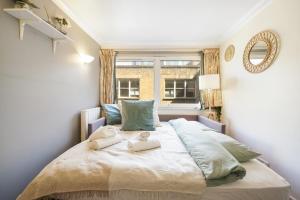 Luxury 2BR - Steps from Oxford Circus & Soho