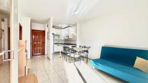 Kristine Nicole Club Paraiso Seaview