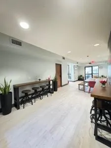 Valued Stay Aloha - 埃文斯维尔