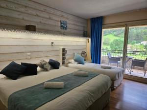 Hotels Hotel Le Mont Barral : photos des chambres