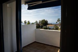 Sea view apartment with great terrace and 4 pools - Duquesa Suites 430