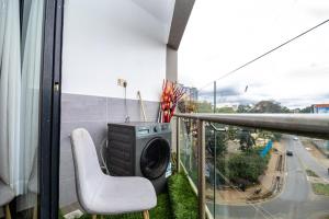 Cozy 1BR Condo Kilimani Nairobi with city views