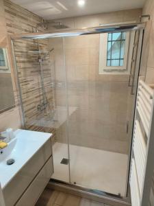 La Brise Marine ~ 300m mer~Piscine~Clim~Wifi~Calme